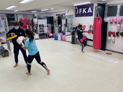 東京 女性 キックボクシングジム フィットネス Beauty Kick X　ビューティーキックス