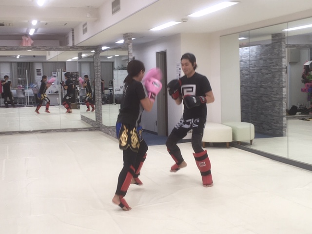 上野 女性 キックボクシングジム フィットネス Beauty Kick X　ビューティーキックス