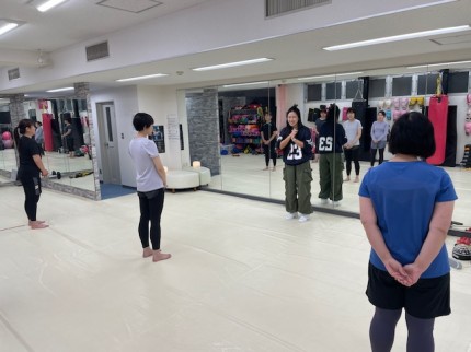 Hip Hopダンスクラス　女性専用キックボクシングジム