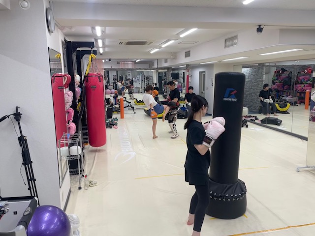 上野　キックボクシング　体験