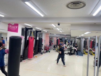 台東区上野　女性　キックボクシングジム