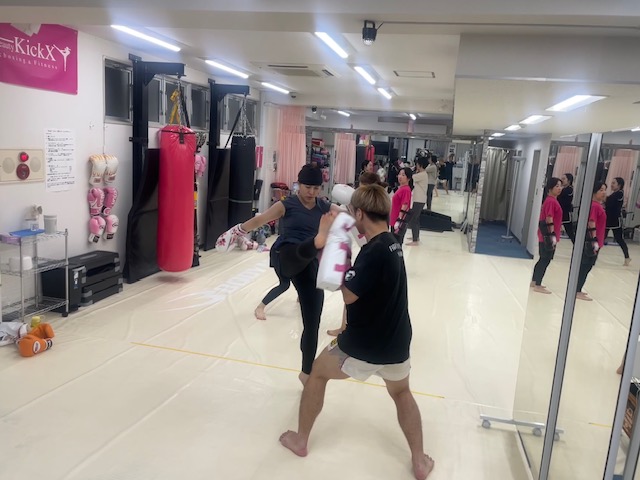 台東区上野　女性　キックボクシングジム