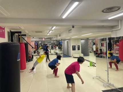 ビューティーキックス　女性トレーニング