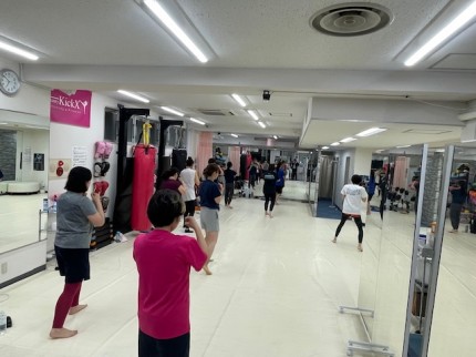 格闘技エクササイズ　ビューティーキックス